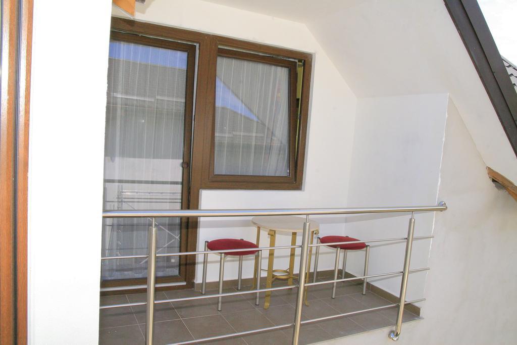 Pensiunea Blanca Reghin Room photo