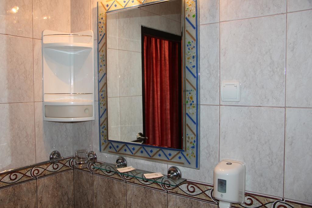 Pensiunea Blanca Reghin Room photo